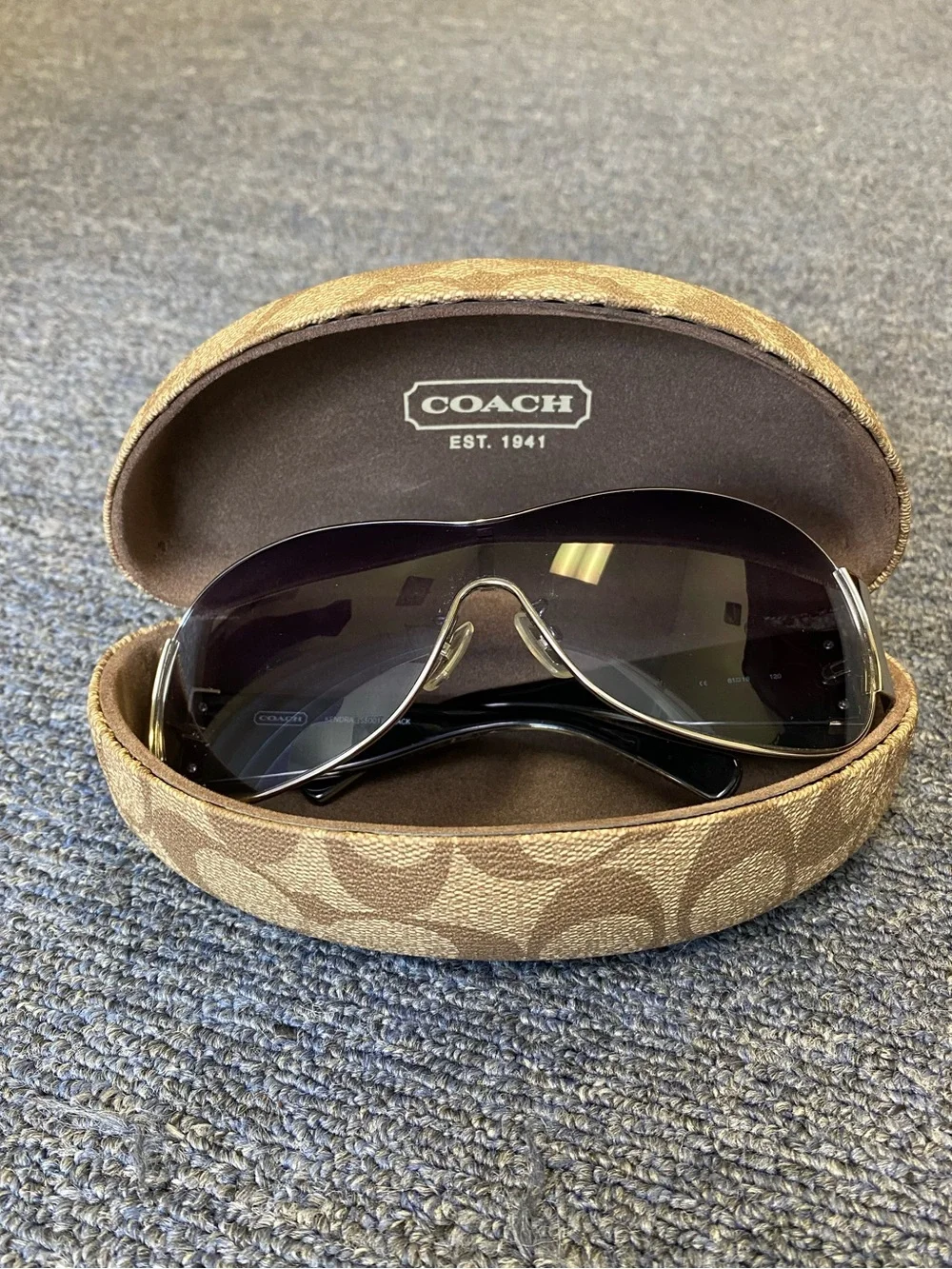 Coach Women’s Blue Gradient Shield Sunglasses with Gold Trim - Picture 8 of 10